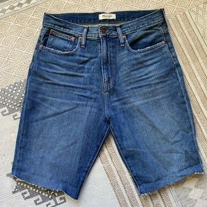 Madewell Mom Jean Cutoffs
